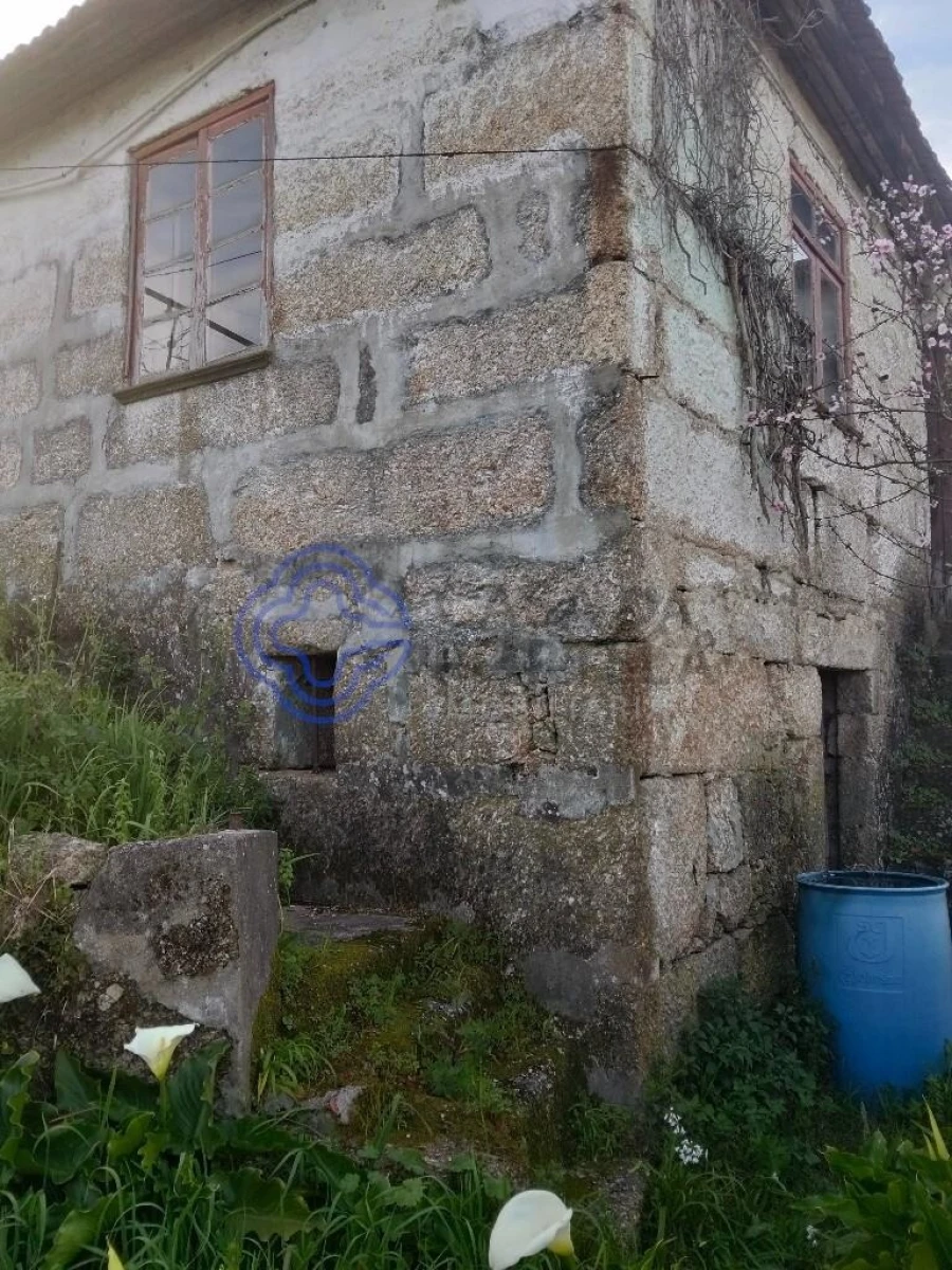 Moradia T2 para Venda em Vila Nova do Campo Foto 11