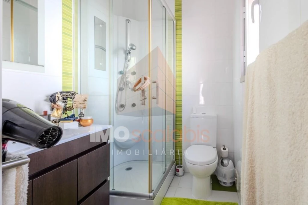 Apartamento T3 para Venda em Almeirim Foto 13