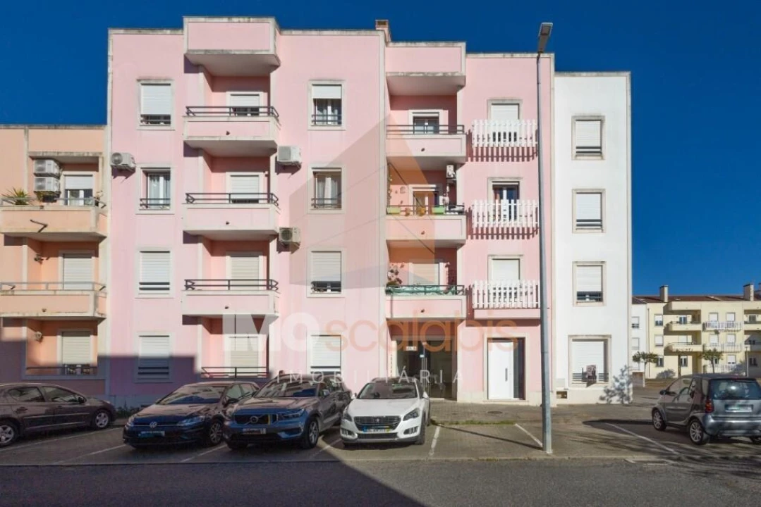 Apartamento T3 para Venda em Almeirim Foto 24