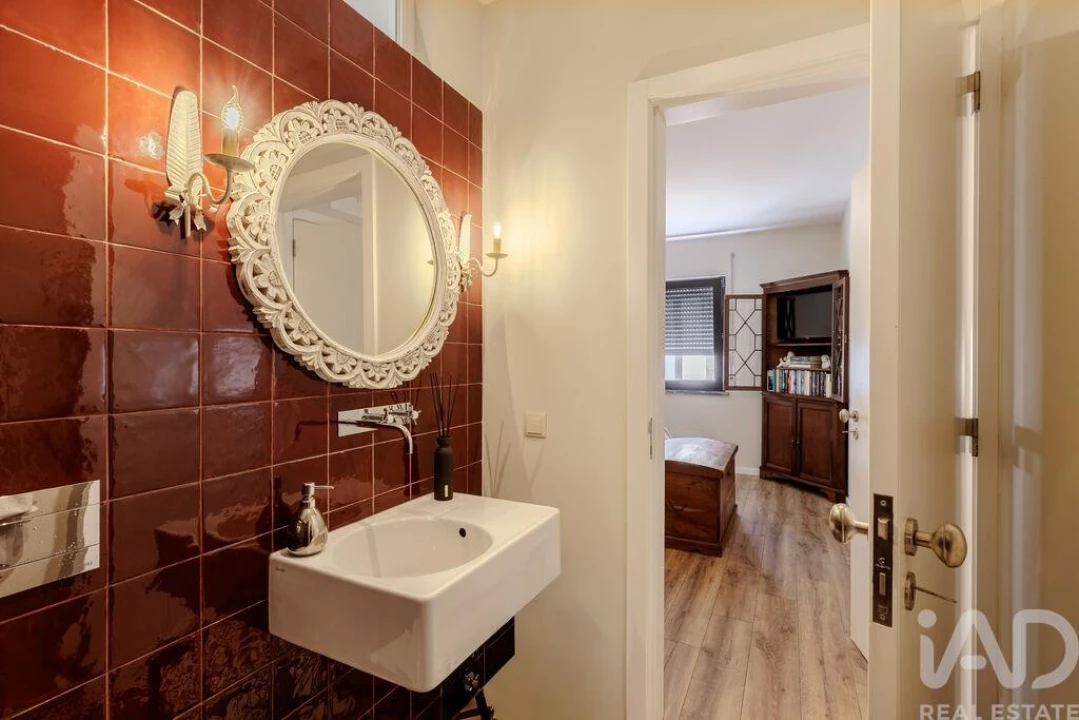 Moradia T3 para Venda em Carvoeira e Carmões Foto 29