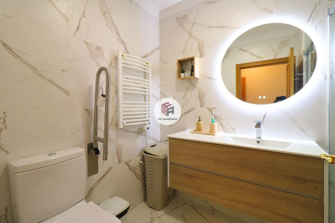 Apartamento T2 para Venda em São Mamede de Infesta e Senhora da Hora Foto 15