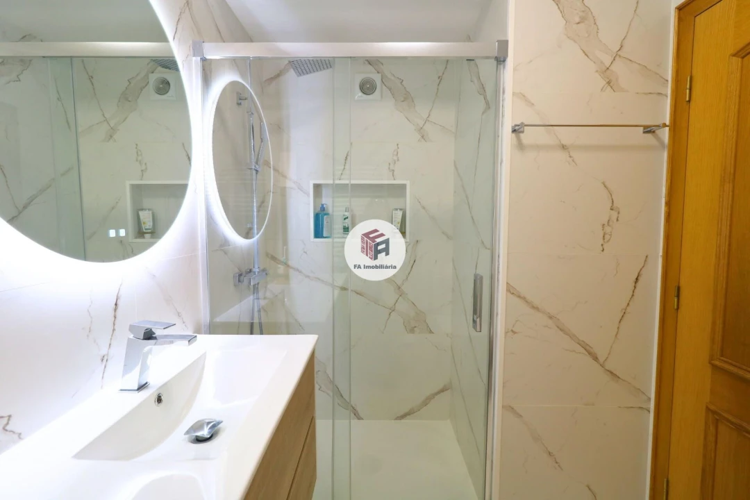 Apartamento T2 para Venda em São Mamede de Infesta e Senhora da Hora Foto 14