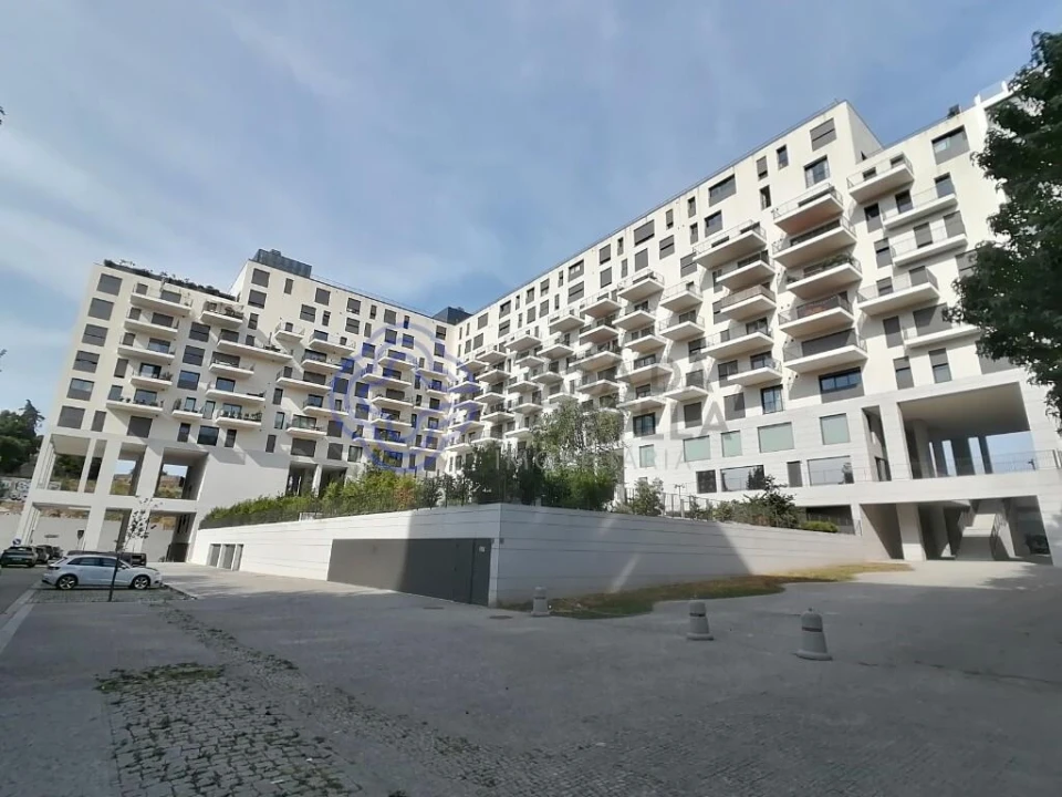 Apartamento T1 para Venda em Campanhã Foto 36