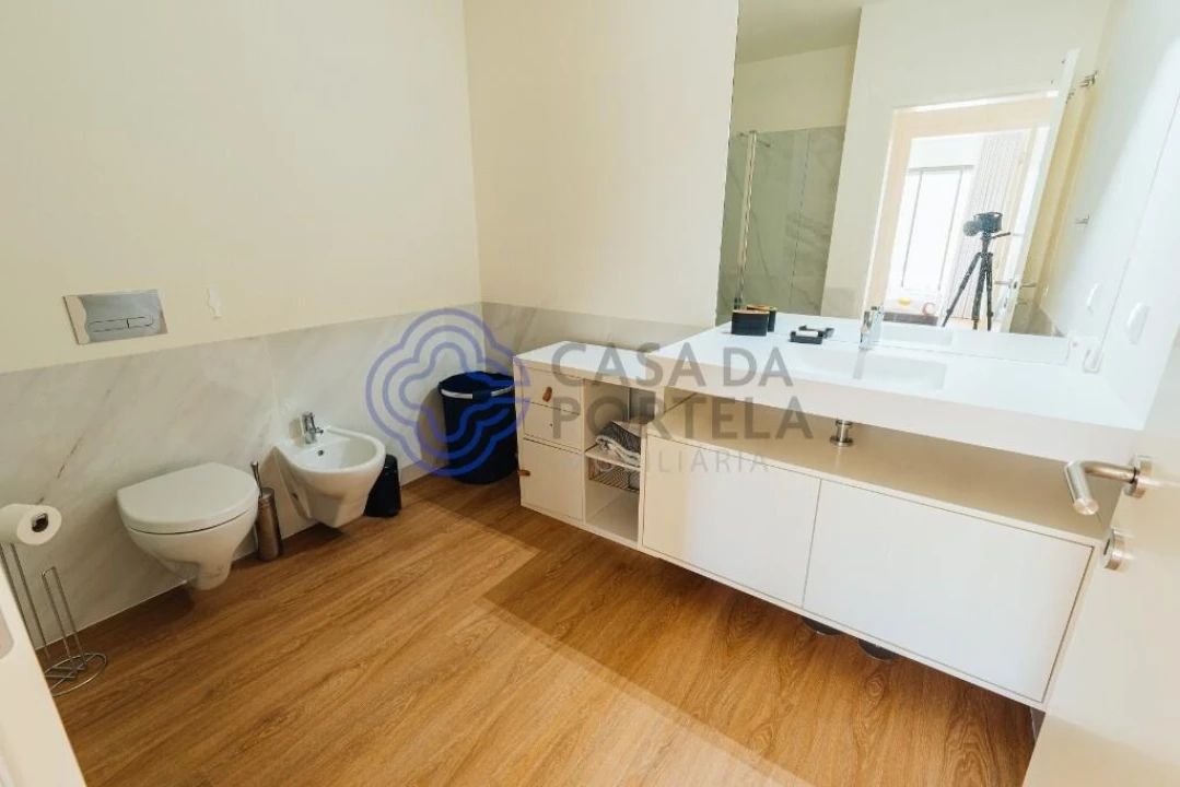 Apartamento T1 para Venda em Campanhã Foto 16