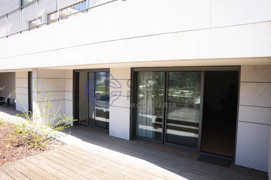 Apartamento T1 para Venda em Campanhã Foto 23