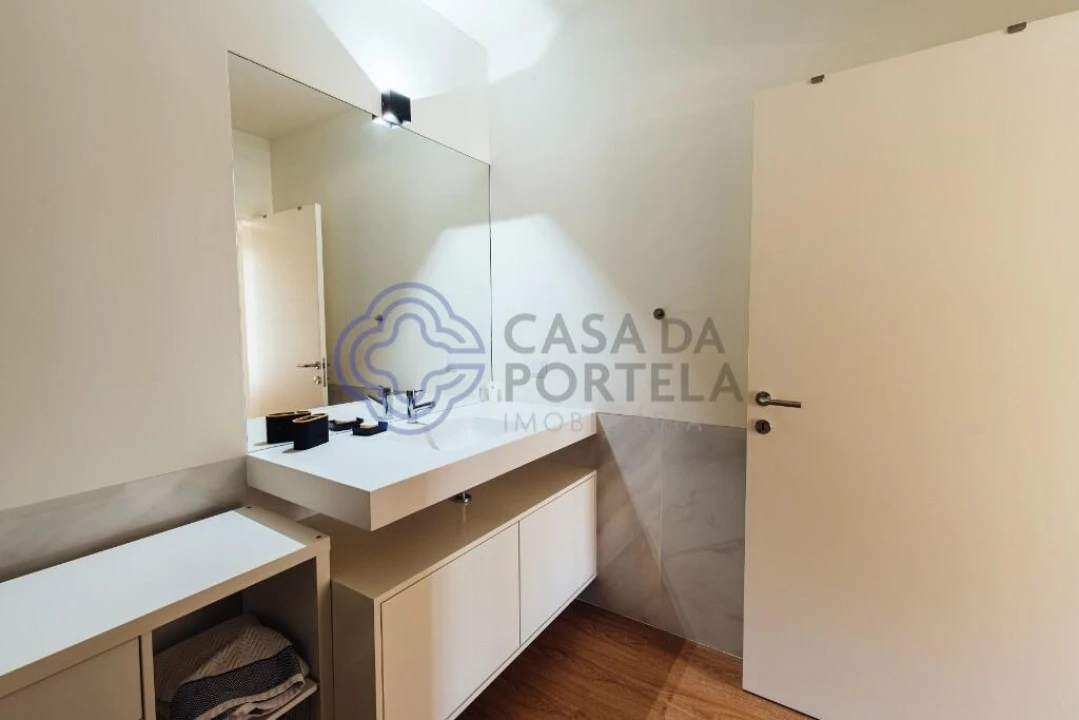 Apartamento T1 para Venda em Campanhã Foto 17