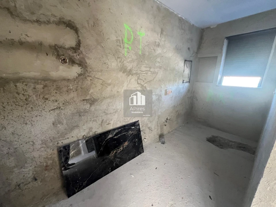 Moradia T4 para Venda em Caparica e Trafaria Foto 27