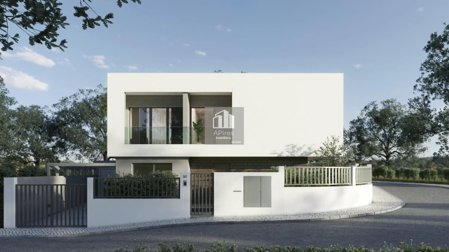 Moradia T4 para Venda em Caparica e Trafaria Foto 1