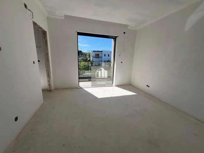 Moradia T4 para Venda em Caparica e Trafaria Foto 33