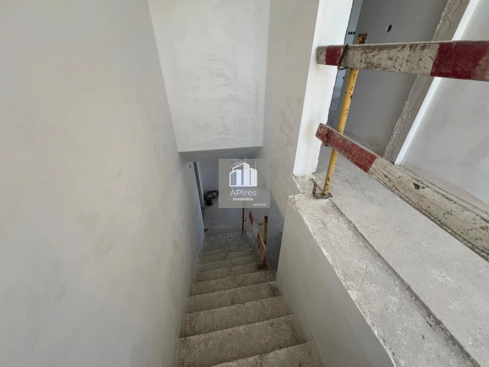 Moradia T4 para Venda em Caparica e Trafaria Foto 29