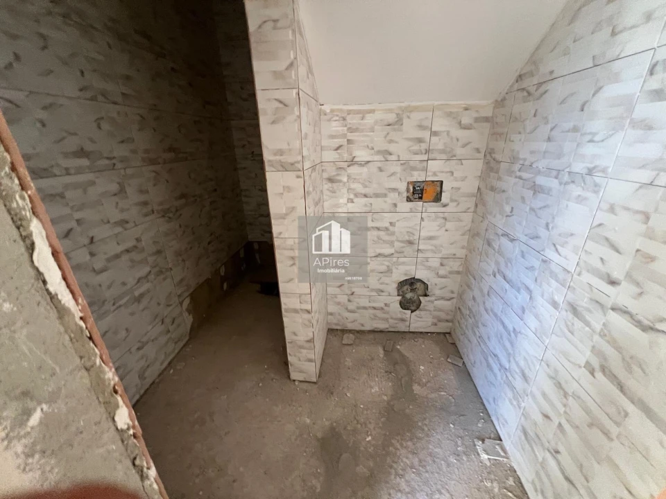 Moradia T4 para Venda em Caparica e Trafaria Foto 28