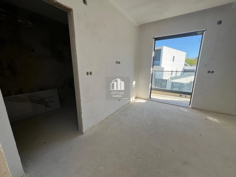 Moradia T4 para Venda em Caparica e Trafaria Foto 23