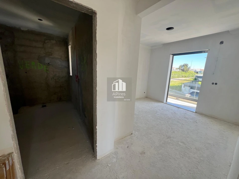 Moradia T4 para Venda em Caparica e Trafaria Foto 31