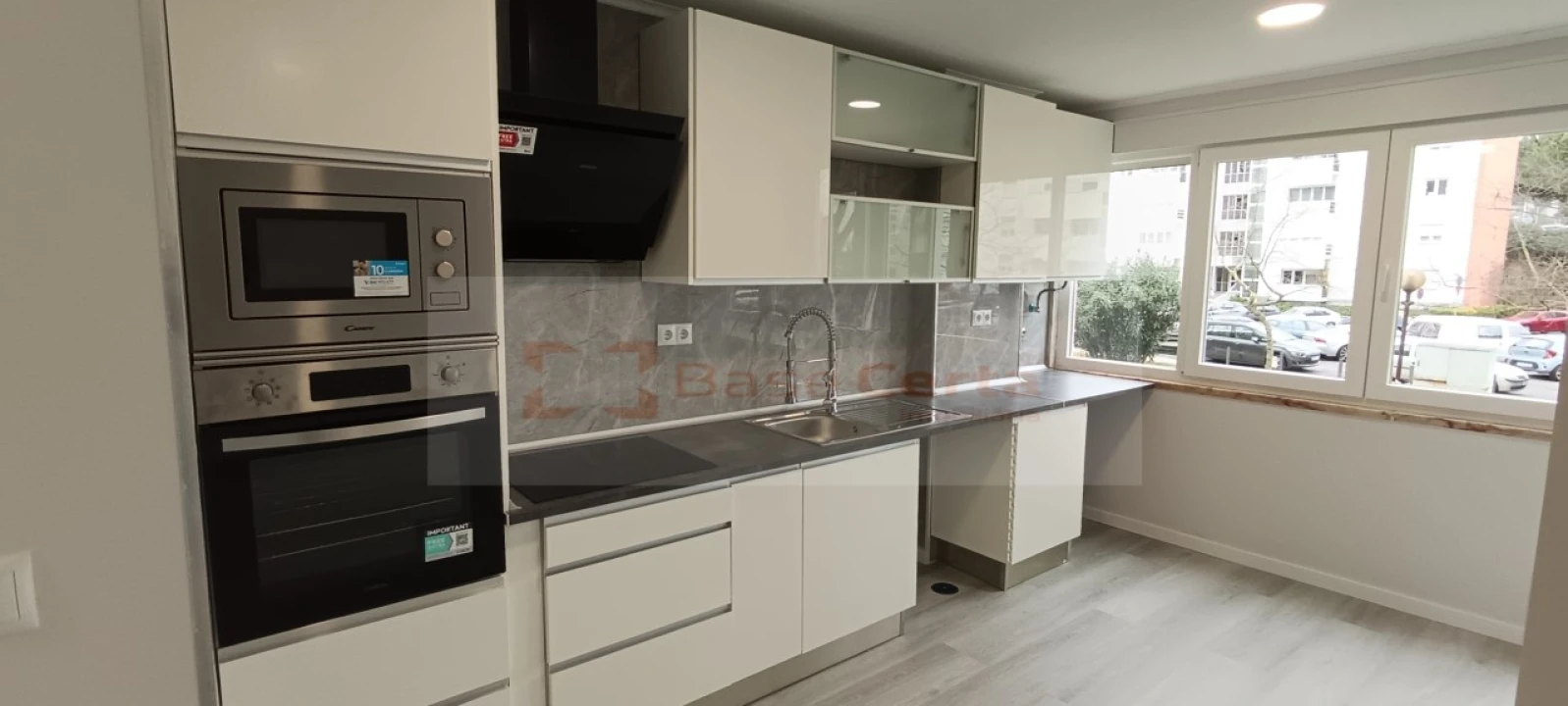 Apartamento T2 para Venda em Oeiras e São Julião da Barra, Paço de Arcos e Caxias Foto 4