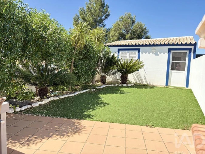 Moradia T3 para Venda em Ferragudo Foto 13