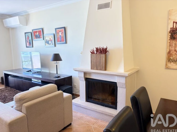 Moradia T3 para Venda em Ferragudo Foto 3