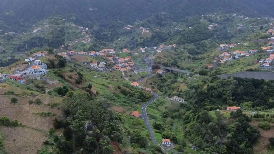 Terreno para Venda em Porto da Cruz Foto 10