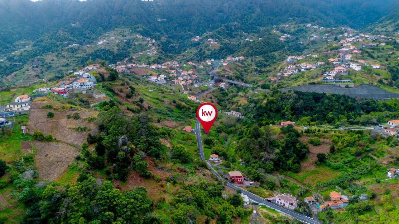 Terreno para Venda em Porto da Cruz Foto 6
