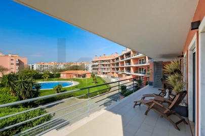 Apartamento T3 para Venda em Oeiras e São Julião da Barra, Paço de Arcos e Caxias