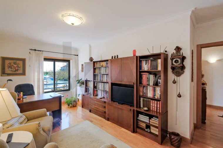 Apartamento T3 para Venda em Oeiras e São Julião da Barra, Paço de Arcos e Caxias Foto 20