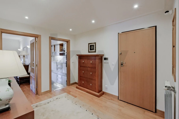 Apartamento T3 para Venda em Oeiras e São Julião da Barra, Paço de Arcos e Caxias Foto 2
