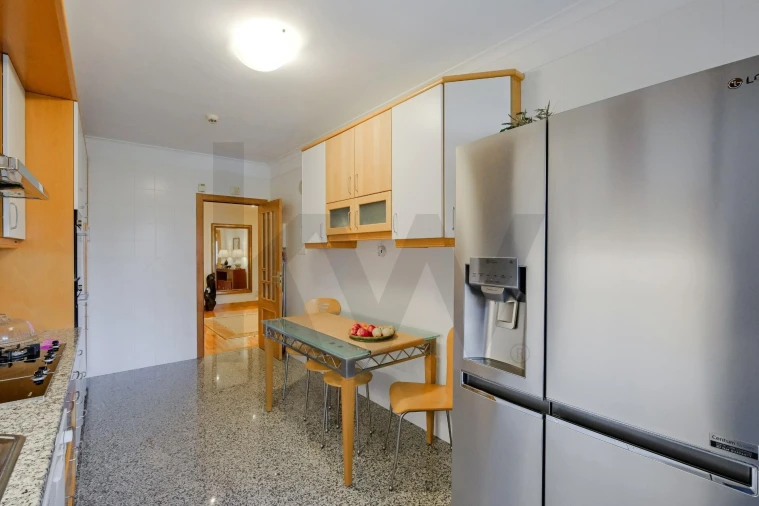 Apartamento T3 para Venda em Oeiras e São Julião da Barra, Paço de Arcos e Caxias Foto 6