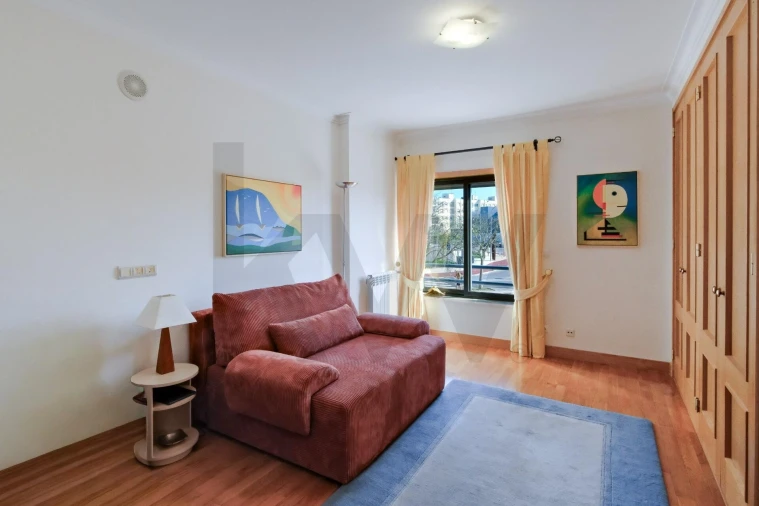 Apartamento T3 para Venda em Oeiras e São Julião da Barra, Paço de Arcos e Caxias Foto 23