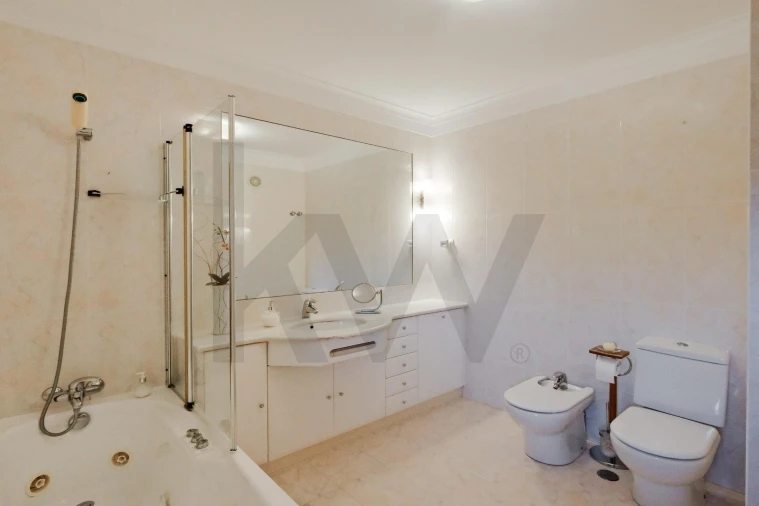 Apartamento T3 para Venda em Oeiras e São Julião da Barra, Paço de Arcos e Caxias Foto 31