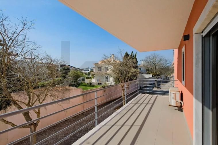 Apartamento T3 para Venda em Oeiras e São Julião da Barra, Paço de Arcos e Caxias Foto 33