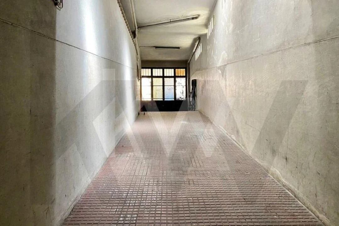 Loja para Arrendamento em São Vicente Foto 10