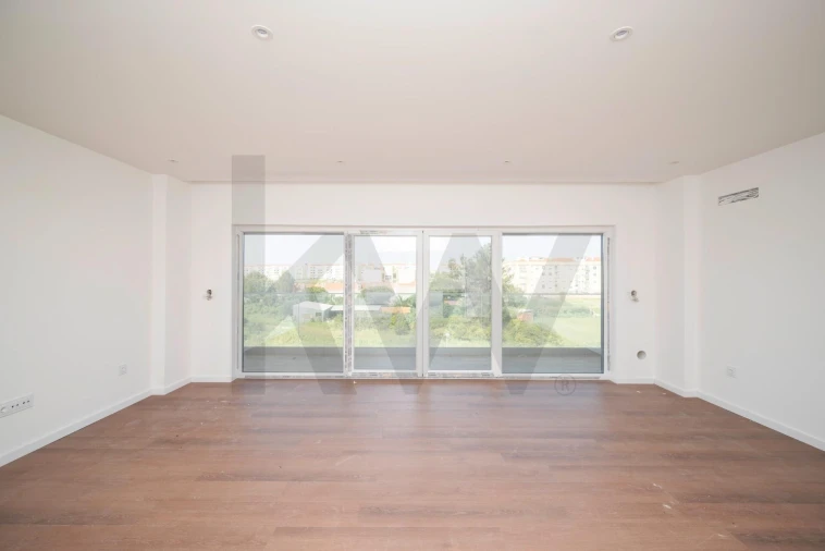 Apartamento T4 para Venda em Montijo e Afonsoeiro Foto 8