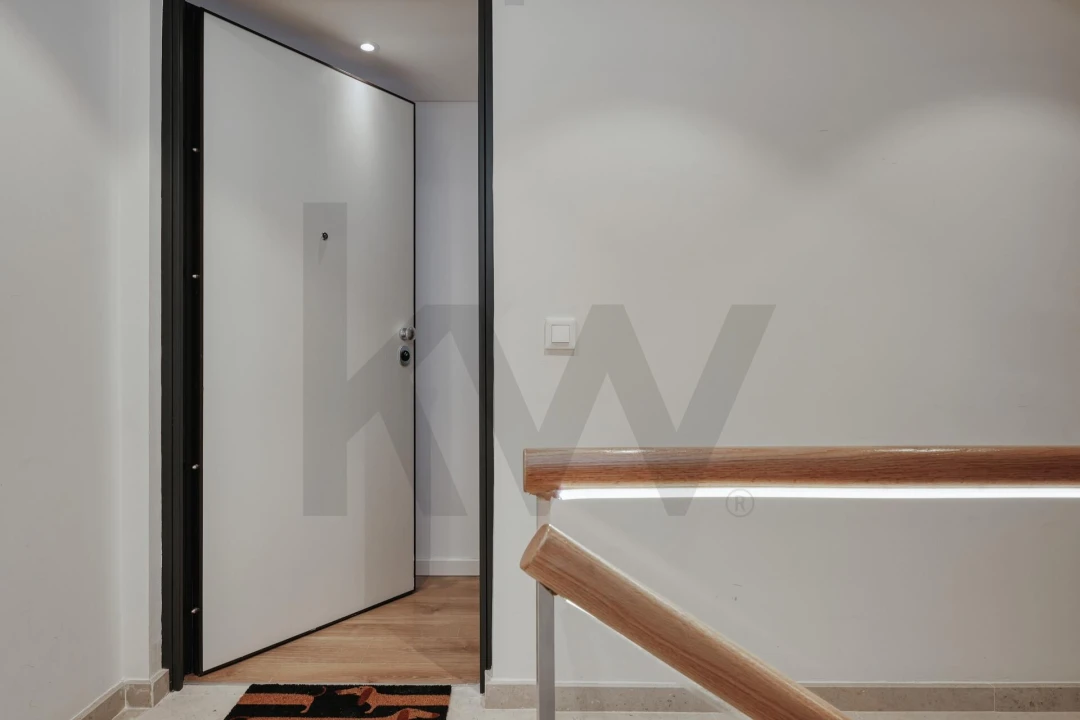 Apartamento T1 para Arrendamento em Avenidas Novas Foto 23