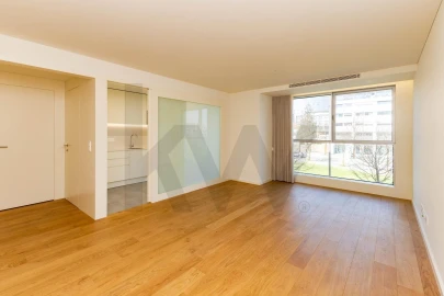 Apartamento T1 para Arrendamento em Campanhã