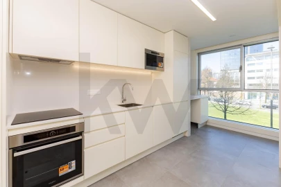 Apartamento T1 para Arrendamento em Campanhã