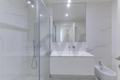 Apartamento T1 para Arrendamento em Campanhã