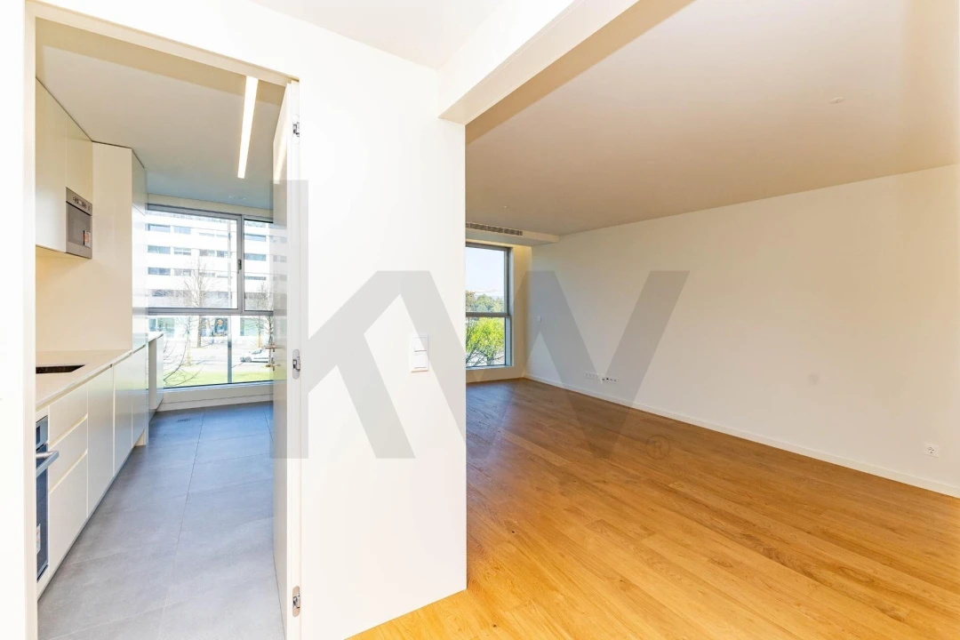 Apartamento T1 para Arrendamento em Campanhã Foto 3