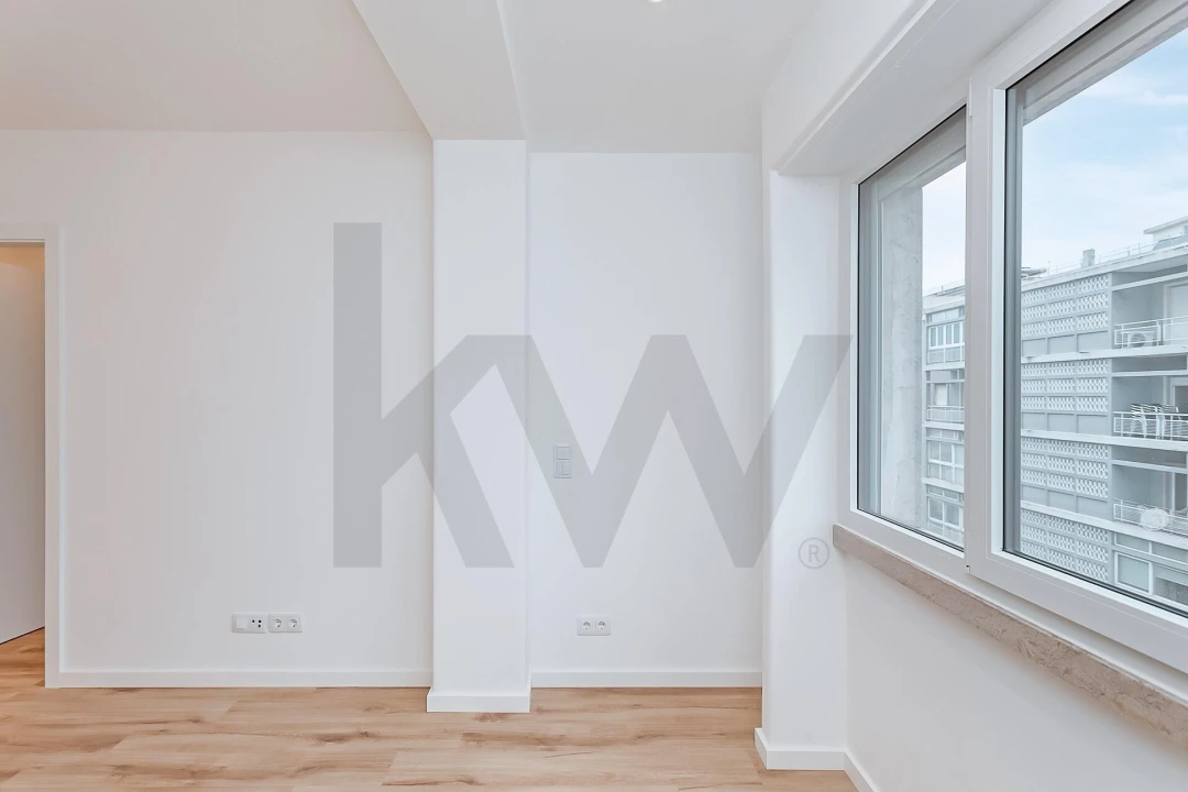 Apartamento T1 para Arrendamento em Santo António Foto 15