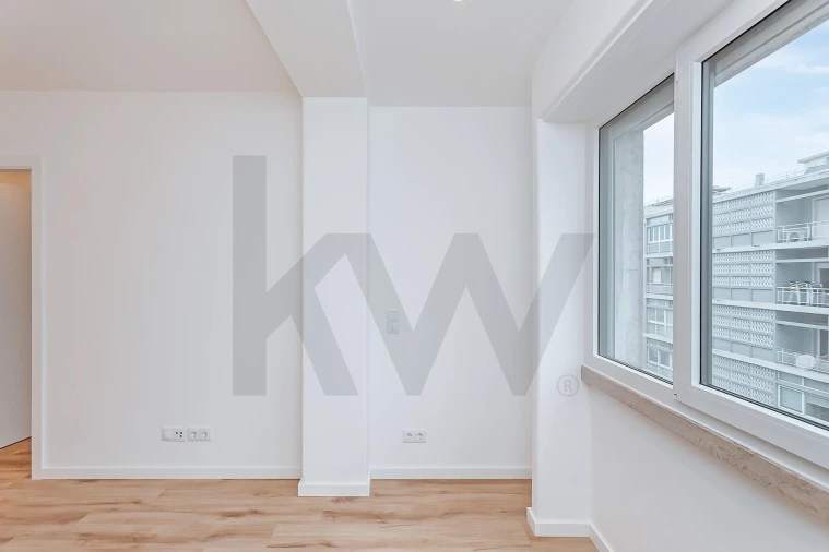 Apartamento T1 para Arrendamento em Santo António Foto 15