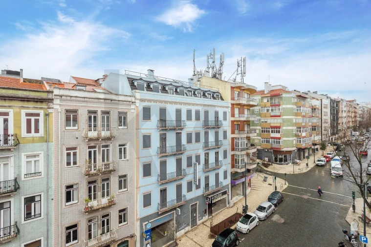 Apartamento T1 para Arrendamento em Santo António Foto 26