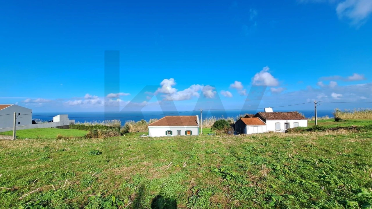 Terreno para Venda em Achada Foto 20