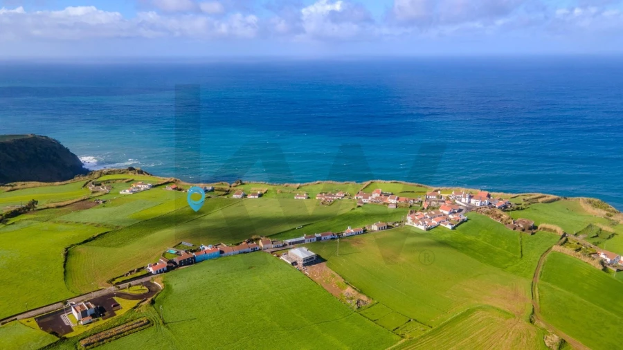 Terreno para Venda em Achada Foto 16