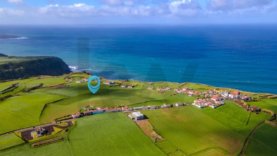 Terreno para Venda em Achada Foto 15