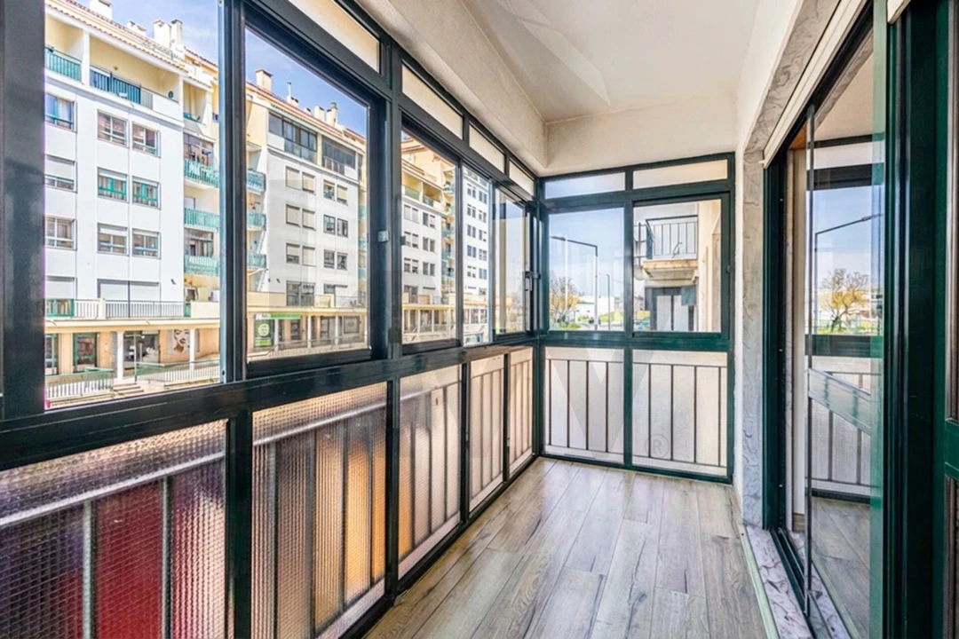 Apartamento T2 para Venda em Queluz e Belas Foto 20