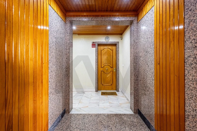 Apartamento T2 para Venda em Queluz e Belas Foto 24