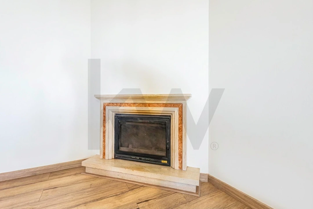 Apartamento T2 para Venda em Queluz e Belas Foto 4