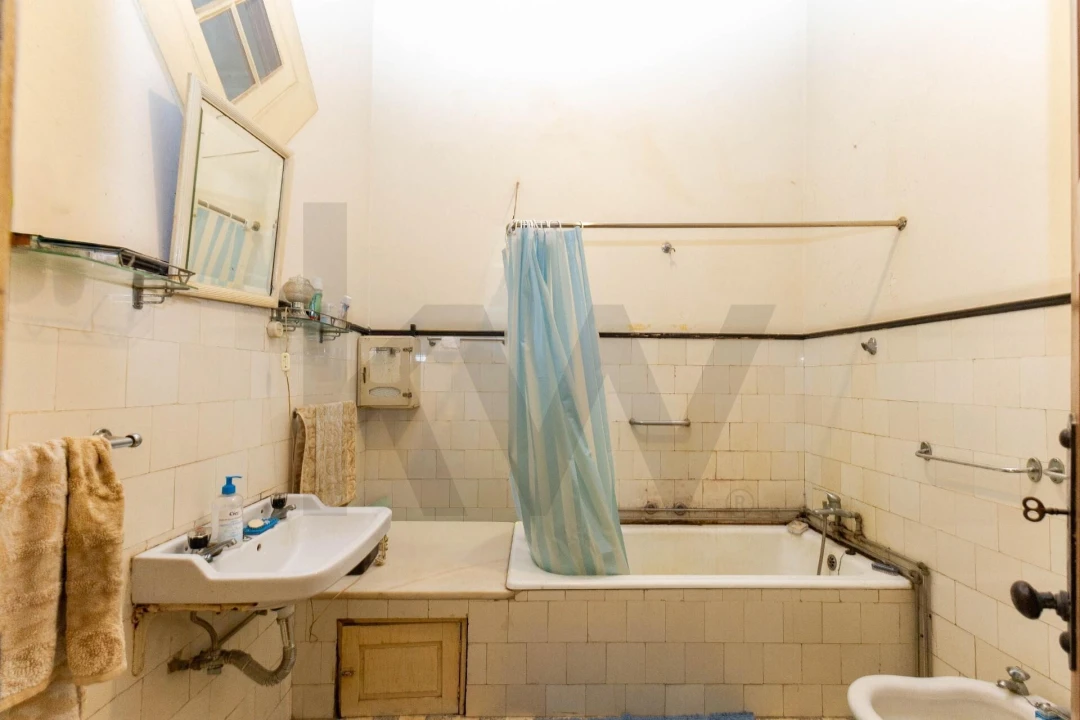 Moradia T4 para Venda em Cedofeita, Santo Ildefonso, Sé, Miragaia, São Nicolau e Vitória Foto 8