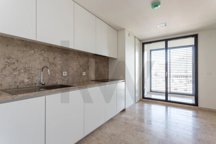 Apartamento T2 para Arrendamento em Avenidas Novas Foto 8