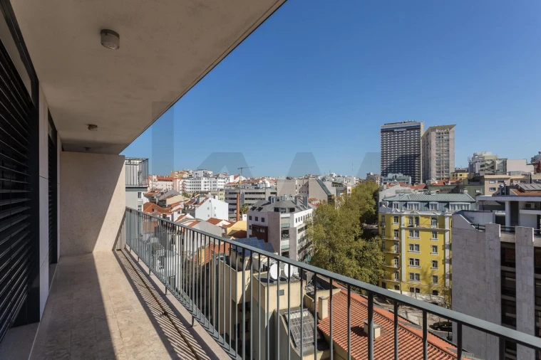 Apartamento T2 para Arrendamento em Avenidas Novas Foto 15