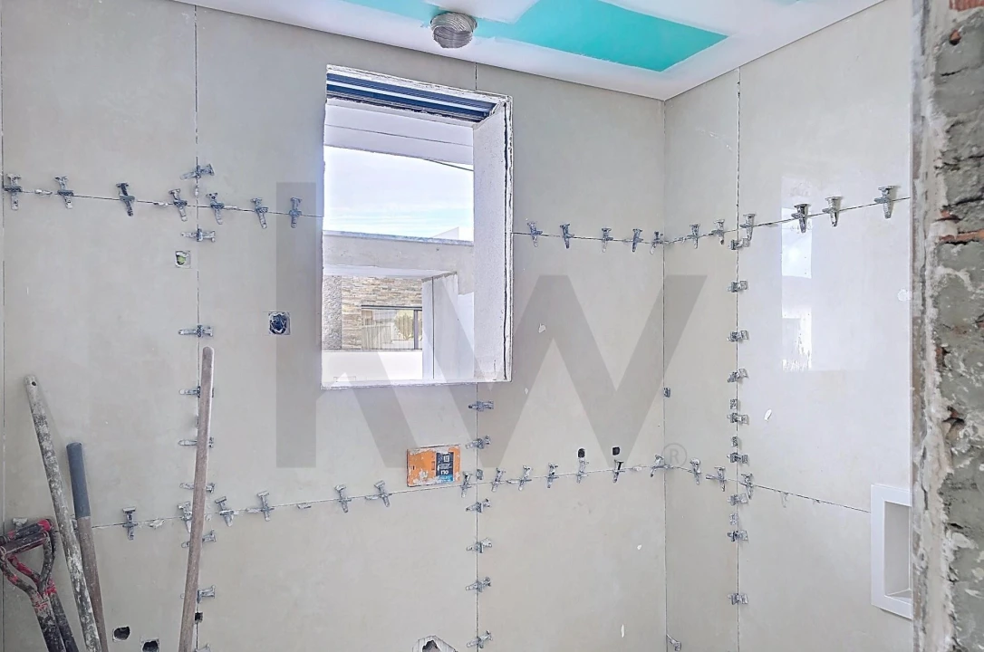 Moradia T4 para Venda em Corroios Foto 13