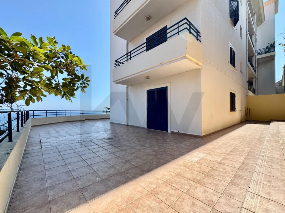 Apartamento T2 para Arrendamento em Caniço Foto 21